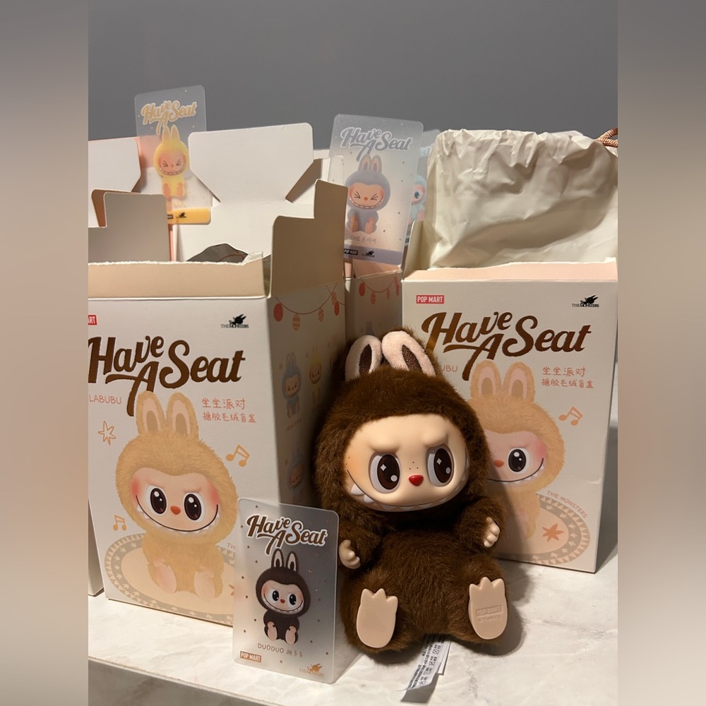 🔥Complete Collection Pop Mart Have A Seat Series WITH DUO DUO 100% Authentic🔥